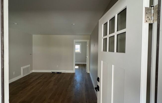 6948 Vesper LLC