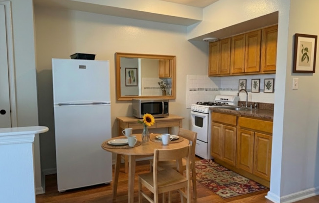 Milton II Apartments