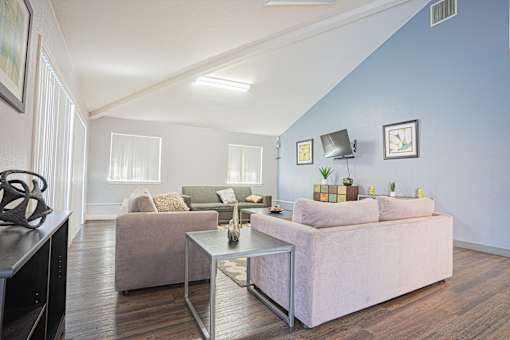 Clubhouse at Parkside Gardens Apartments, Sparks, 89169