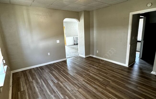 3 beds, 1 bath, $1,350