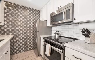 1 bed, 1 bath, $1,595, Unit unit C-112