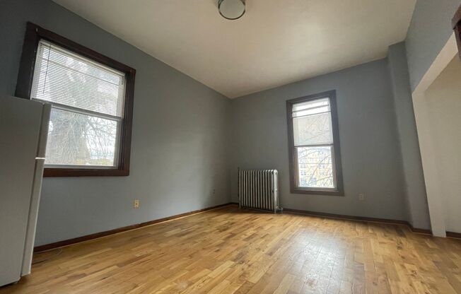 1604 E Kane Pl.