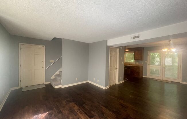 502 STEEPLECHASE RD