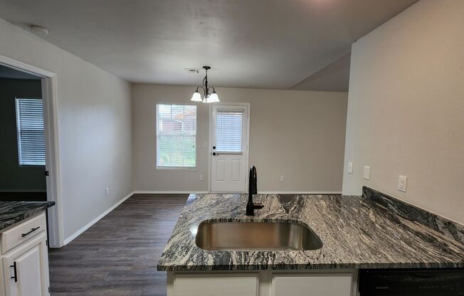 3 Bedroom, 2 Bathroom Newly Renovated Home- **ASK ABOUT OUR CASHLESS SECURITY DEPOSIT OPTION**