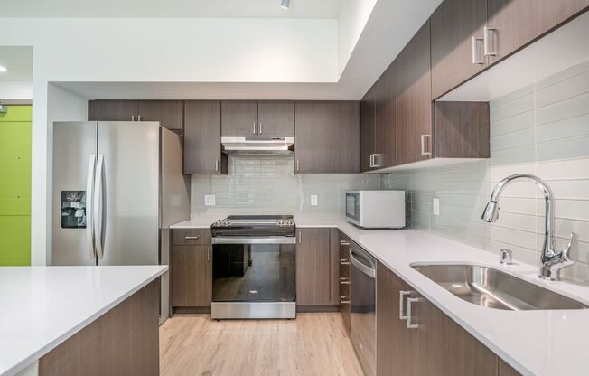 2 beds, 2 baths, $2,250, Unit Unit B217