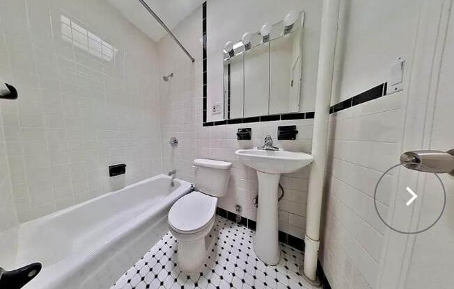 400 E 91 ST