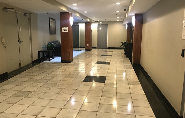2 beds, 2 baths, 1,005 sqft, $3,300, Unit 511