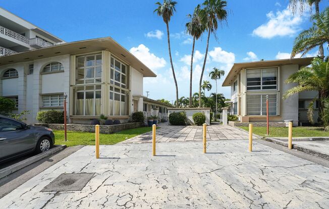 9800 East Bay Harbor Drive
