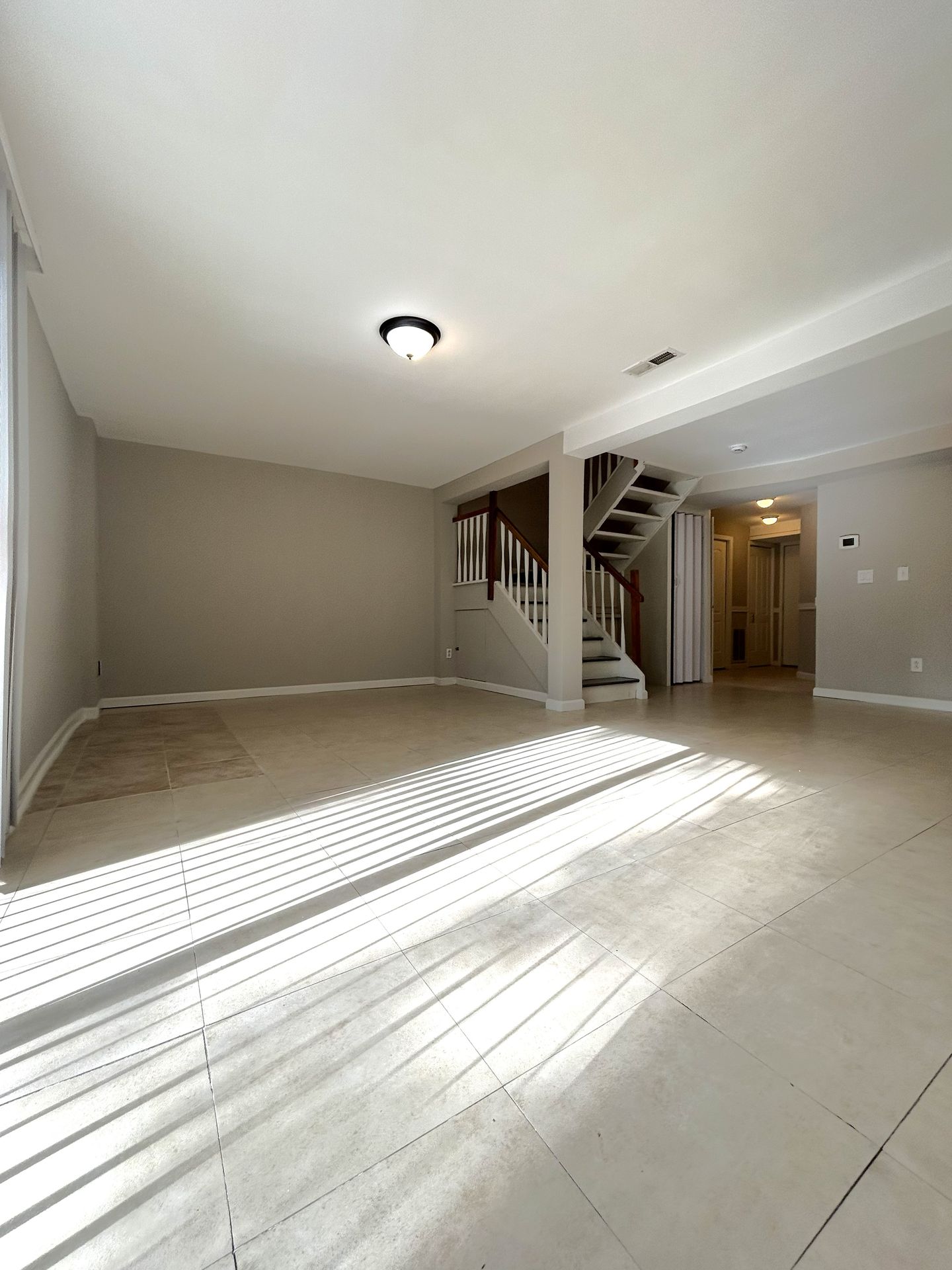 9620F Vinca Circle