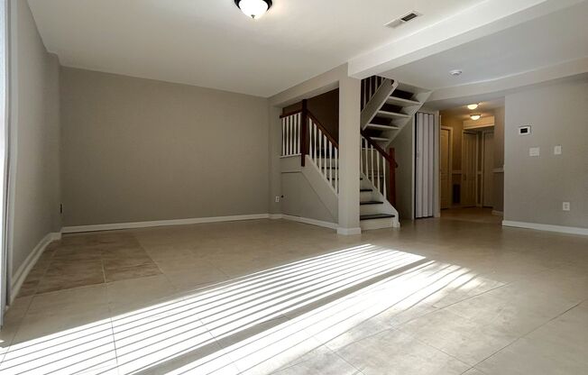 9620F Vinca Circle