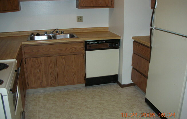 1 bed, 1 bath, 595 sqft, $959, Unit 1698-08