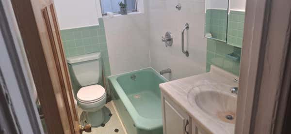 71 25 68 ST
