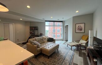 713 N Milwaukee