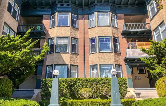 The Hillcrest Apartments