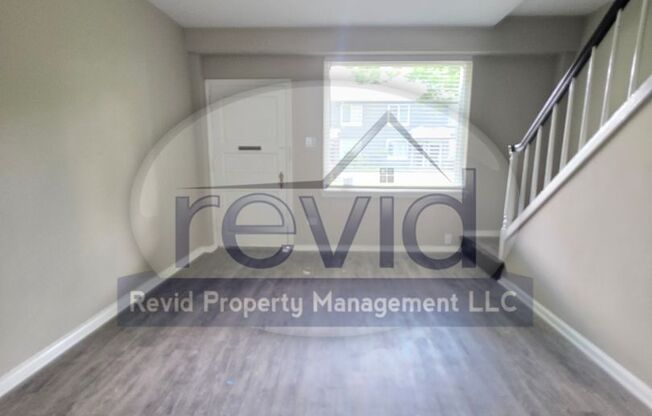 2 beds, 1 bath, 752 sqft, $995, Unit 1300-7