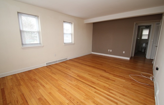 1 bed, 1 bath, $1,995, Unit B1