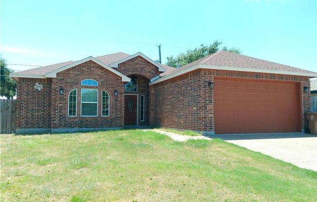 801 Truk - 4/Bed 2/Bath - $2295/month