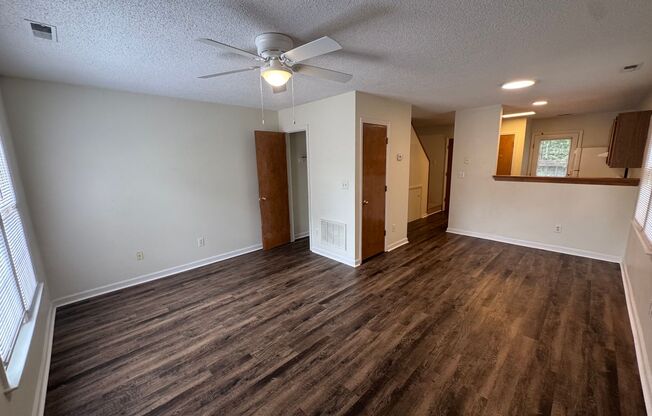 2 bd 1.5 bath Townhouse