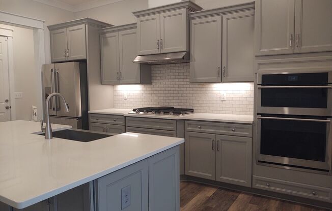 Move-in ready Townhome located in Blanchard at Carmel!