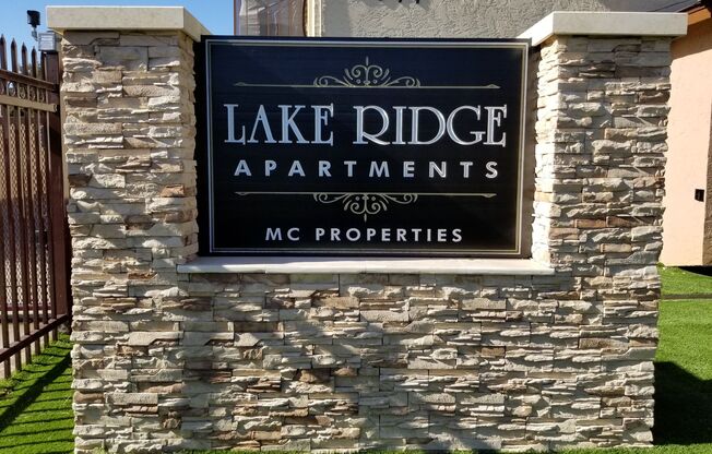 Lake Ridge