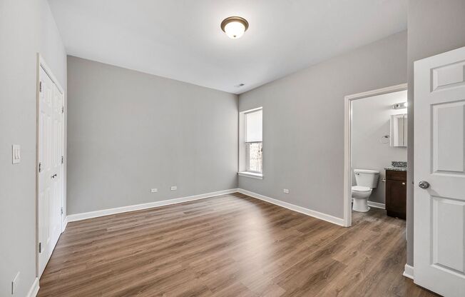 4143 S. Michigan Ave #1