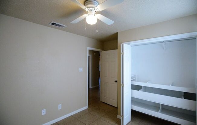 3 beds, 2 baths, $1,450