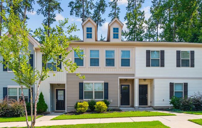 Charming 3-Bedroom Townhome in Prime Raleigh Location!