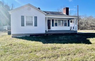 Welcome to this charming 2-bedroom, 1-bathroom house located in the desirable city of Charlotte, NC