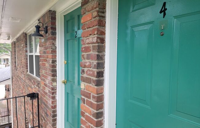 Fully Renovated East Point Gem – Minutes from Downtown ATL College Park Eateries and Delta!
