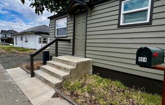 Duplex on 9th and Tieton Drive - Yakima WA