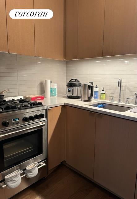 Studio, 1 bath, 613 sqft, $3,950, Unit 3F