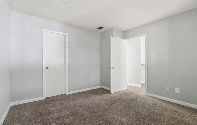 2 beds, 2 baths, 716 sqft, $1,199, Unit 7206