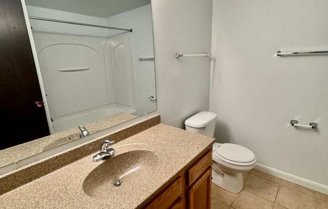 1 bed, 1 bath, 750 sqft, $1,145, Unit 104