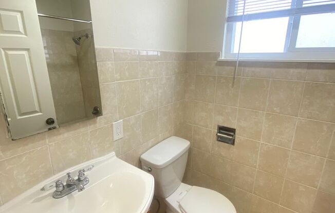 3063 Blossom St (Sausal Creek)