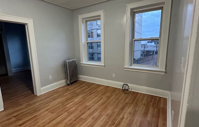 1 bed, 1 bath, $1,650, Unit 19