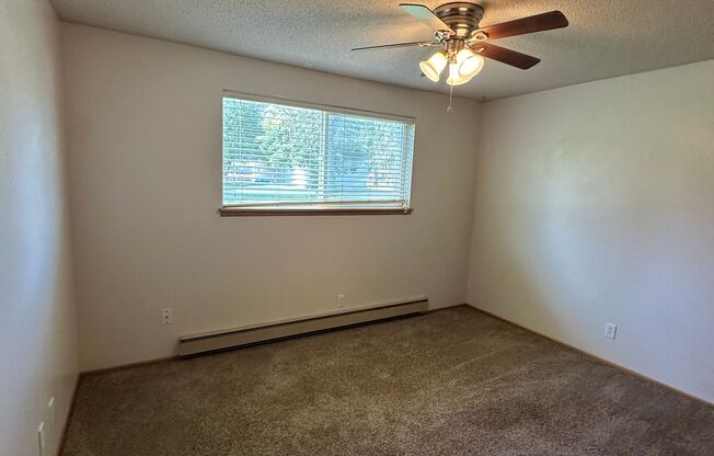 Holly St. - 401