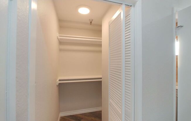 2 beds, 2 baths, 910 sqft, $2,650, Unit 508