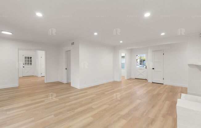 Newly REMODELED large 4 bed / 4 bath home w/ family room, private bonus room / home office, and "Kosher" kitchen, in a quiet cul-de-sac.