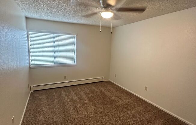 4400 Parkview Dr