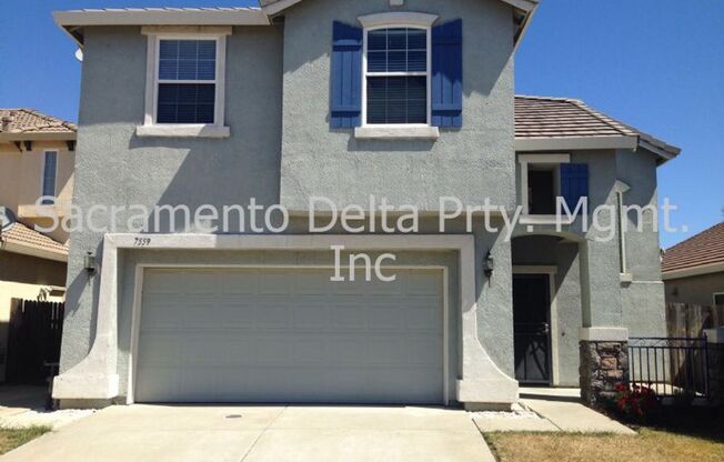 Nice Elk Grove home located close to schools, shopping and transportation.