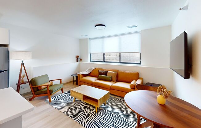 2 beds, 1 bath, 850 sqft, $1,145, Unit 1005-102 (Furnished)