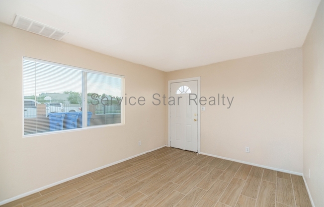 2226 E PUEBLO AVE