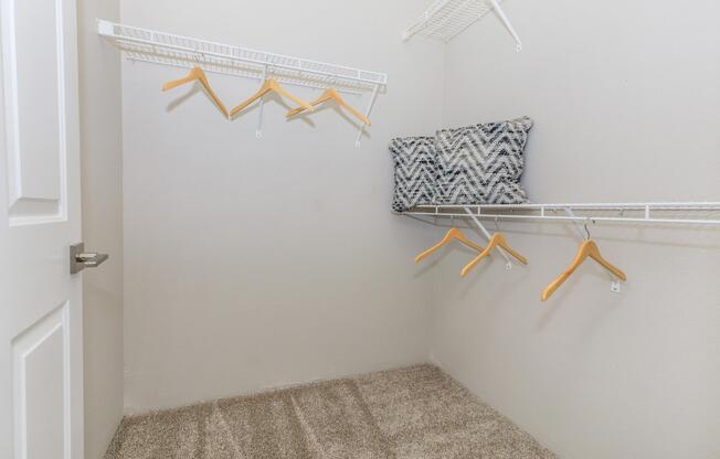 2 beds, 2 baths, 1,008 sqft, $1,830