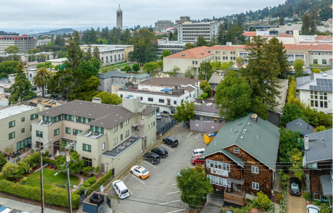 1 bed, 1 bath, 200 sqft, $1,195, Unit 6A
