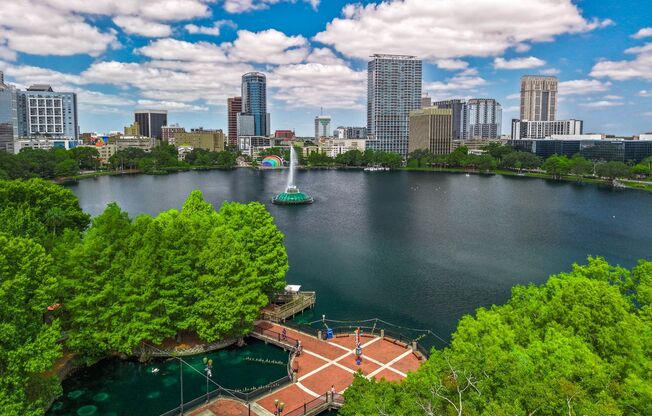 2 beds, 2.5 baths, $4,700