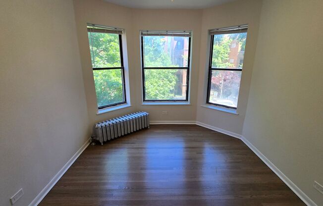 1 bed, 1 bath, 700 sqft, $1,575, Unit 7722-1A