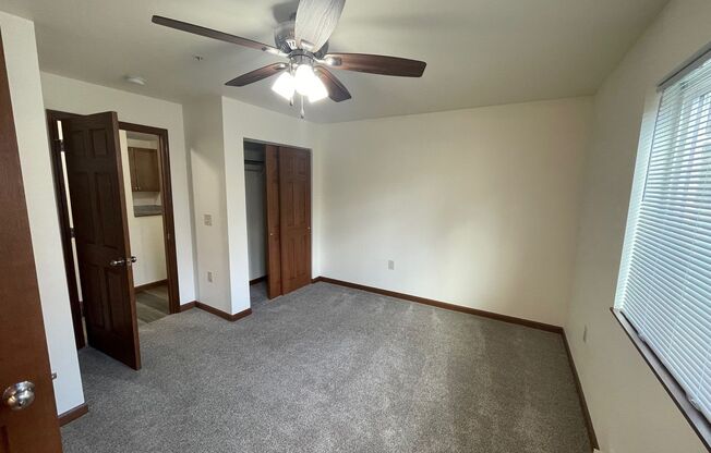 2 beds, 2 baths, 1,040 sqft, $1,595, Unit 3148-205