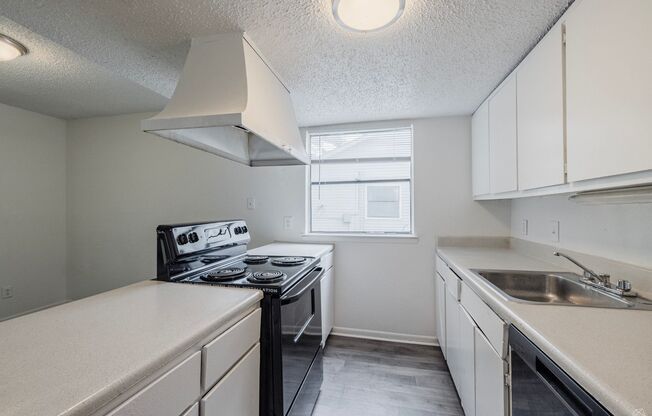 2 beds, 2 baths, 1,016 sqft, $1,150, Unit 2-05B