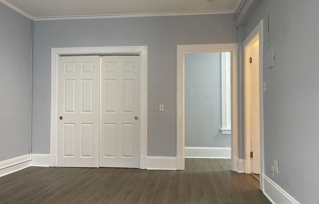 Studio, 1 bath, 315 sqft, $1,250, Unit 103