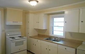 2 beds, 1 bath, $875